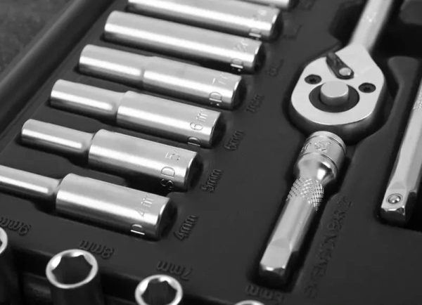 Schwaben 26 Pc 1 4  Dr. Metric Socket Set for EV Owners For Cheap - Image 4