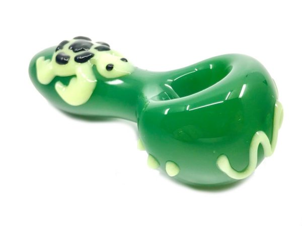 Glow in the Dark Turtle Pipe For Cheap - Image 4